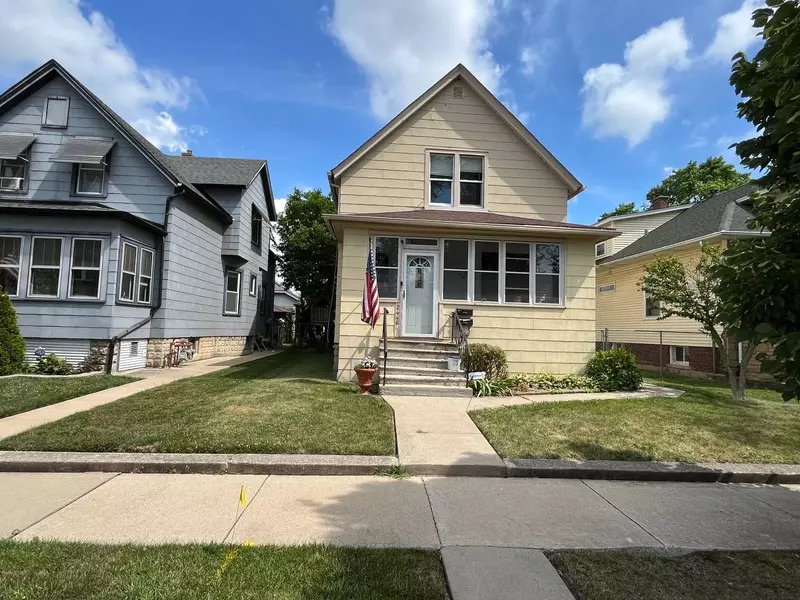 2446 lewis ST #2, Blue Island, IL 60406