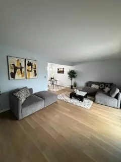 Chicago Ridge, IL 60415,6345 Birmingham ST #3C