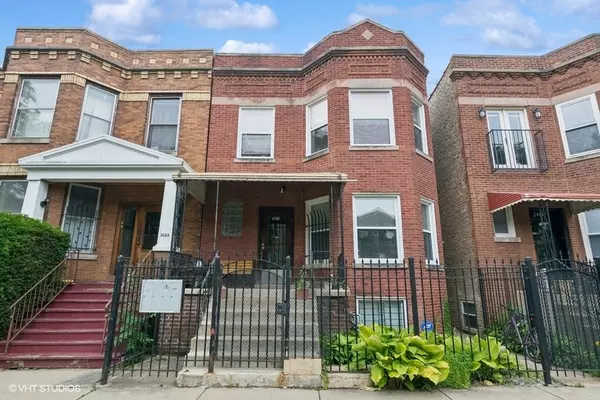 2451 N Maplewood AVE, Chicago, IL 60647