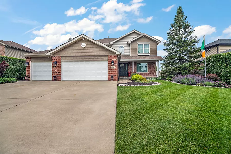 24450 Shawnee LN, Manhattan, IL 60442