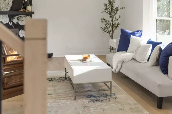 Elk Grove Village, IL 60007,787 Bluejay CIR