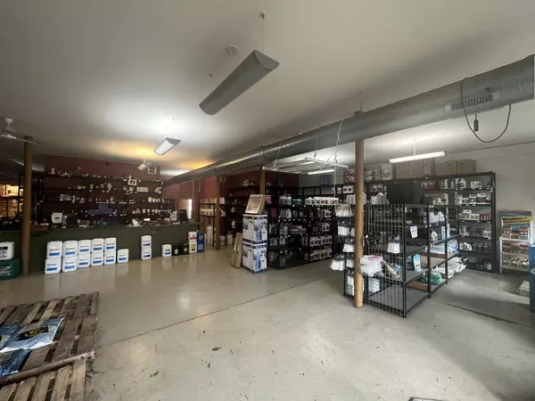 Chicago, IL 60641,4020-22 W Irving Park RD