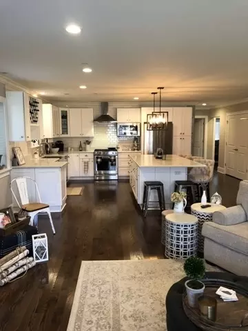 Park Ridge, IL 60068,515 Summit AVE #A