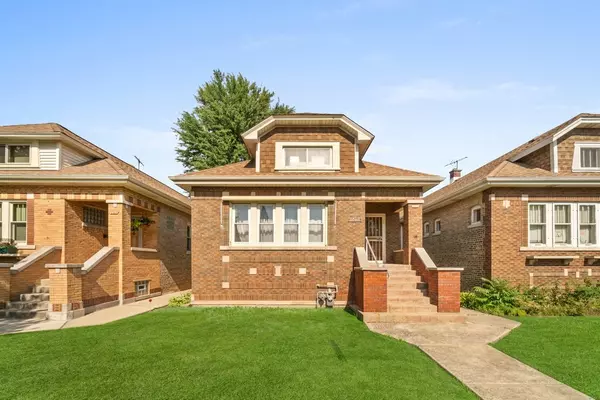1519 Euclid AVE, Berwyn, IL 60402