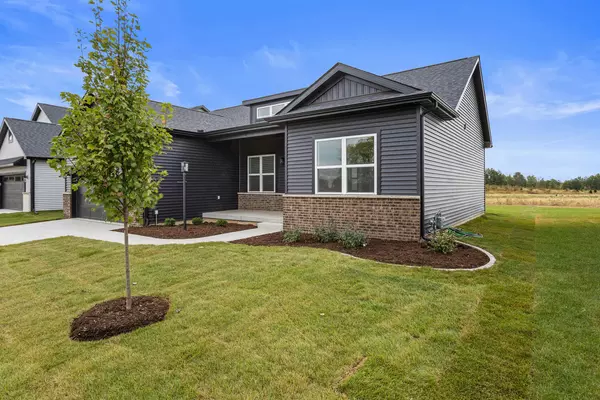 Monticello, IL 61856,23 Meadow DR