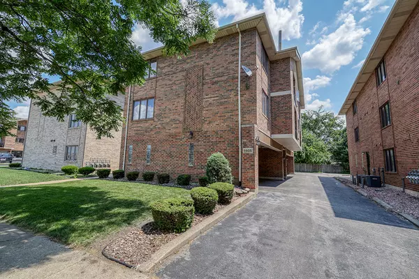 9805 Ridgeland AVE, Oak Lawn, IL 60453