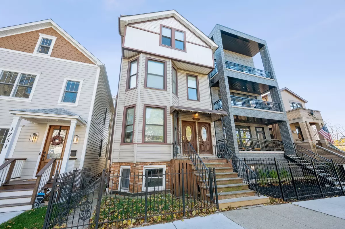 Chicago, IL 60657,1753 W Cornelia AVE