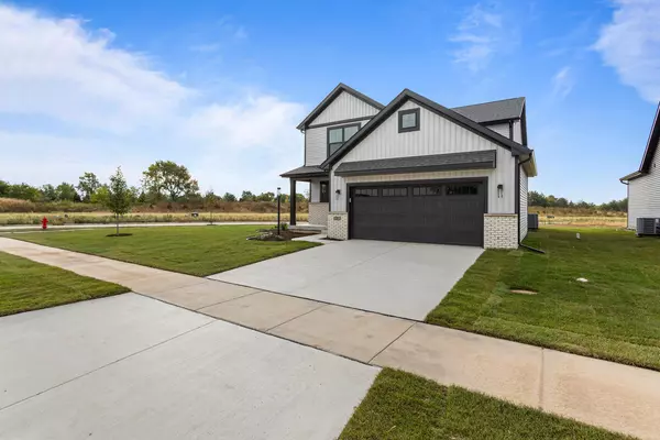 Monticello, IL 61856,25 Meadow DR