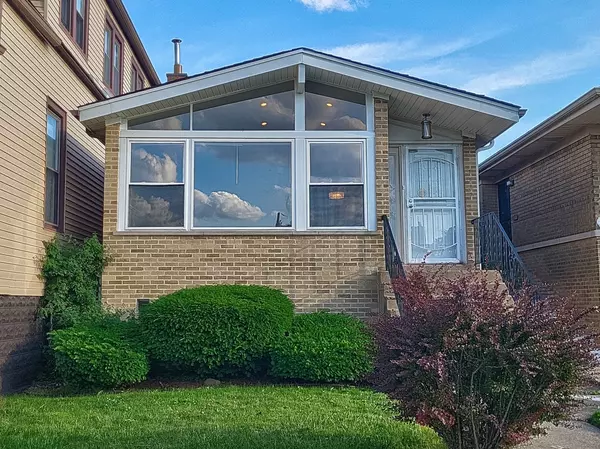 1747 E 92nd PL, Chicago, IL 60617
