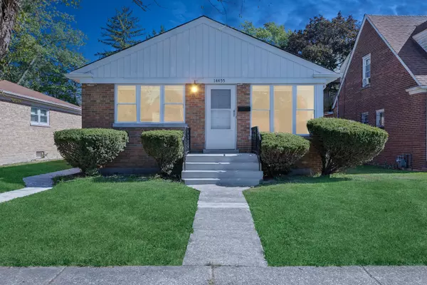 Harvey, IL 60426,14455 Des Plaines ST