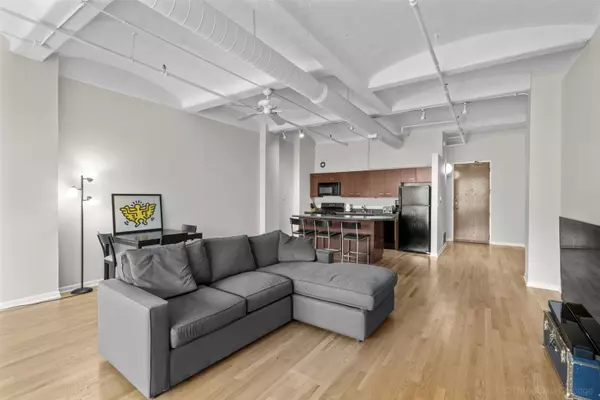 Chicago, IL 60605,633 S Plymouth CT #808