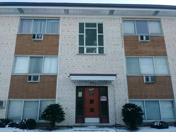 4752 N Olcott AVE #1C, Harwood Heights, IL 60706