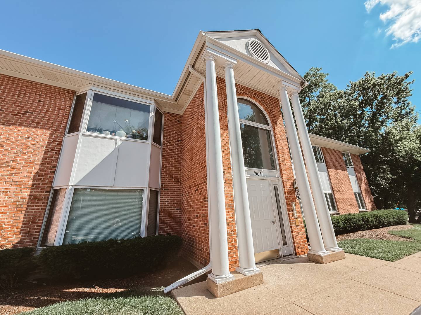 1501 N Milwaukee AVE #3A, Libertyville, IL 60048