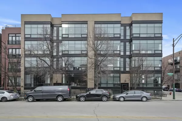 650 N Green ST #3, Chicago, IL 60642