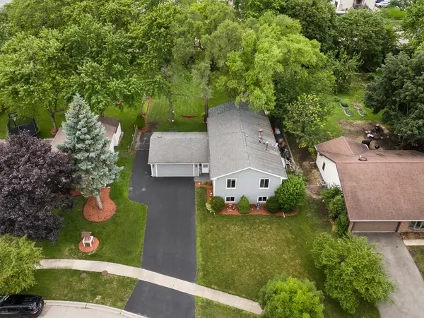 Hanover Park, IL 60133,3850 Seaview DR