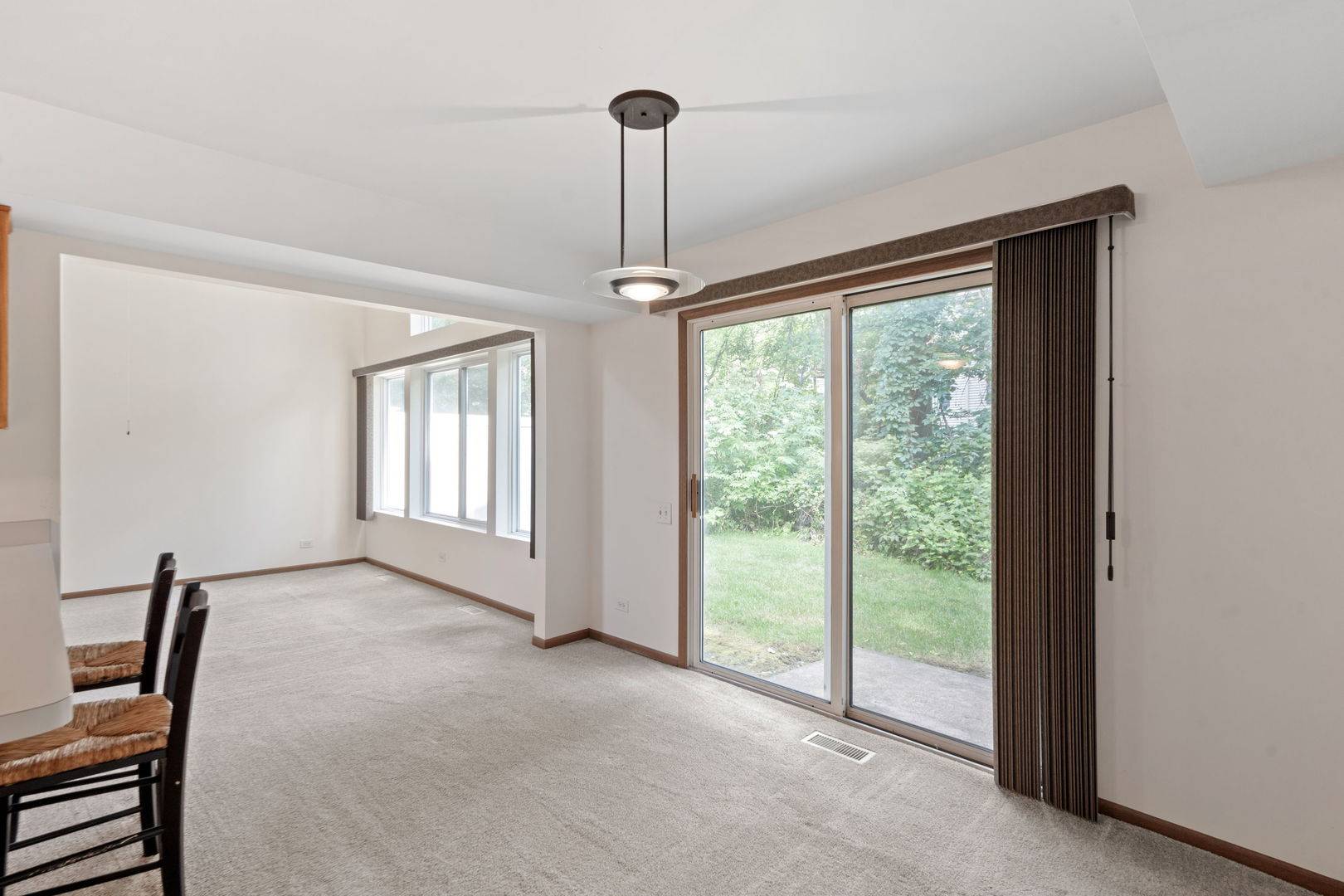 Streamwood, IL 60107,58 Cambridge AVE