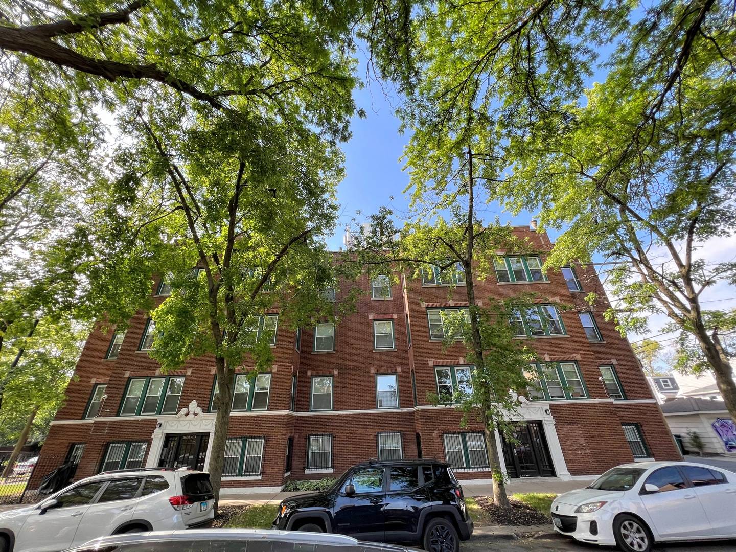 3607 W Ainslie ST #1, Chicago, IL 60625