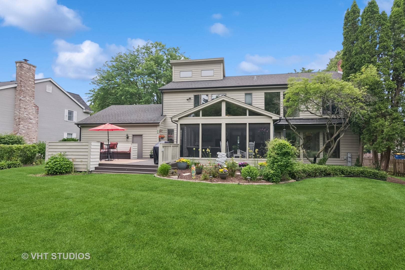 Elgin, IL 60123,1965 Jamestown LN