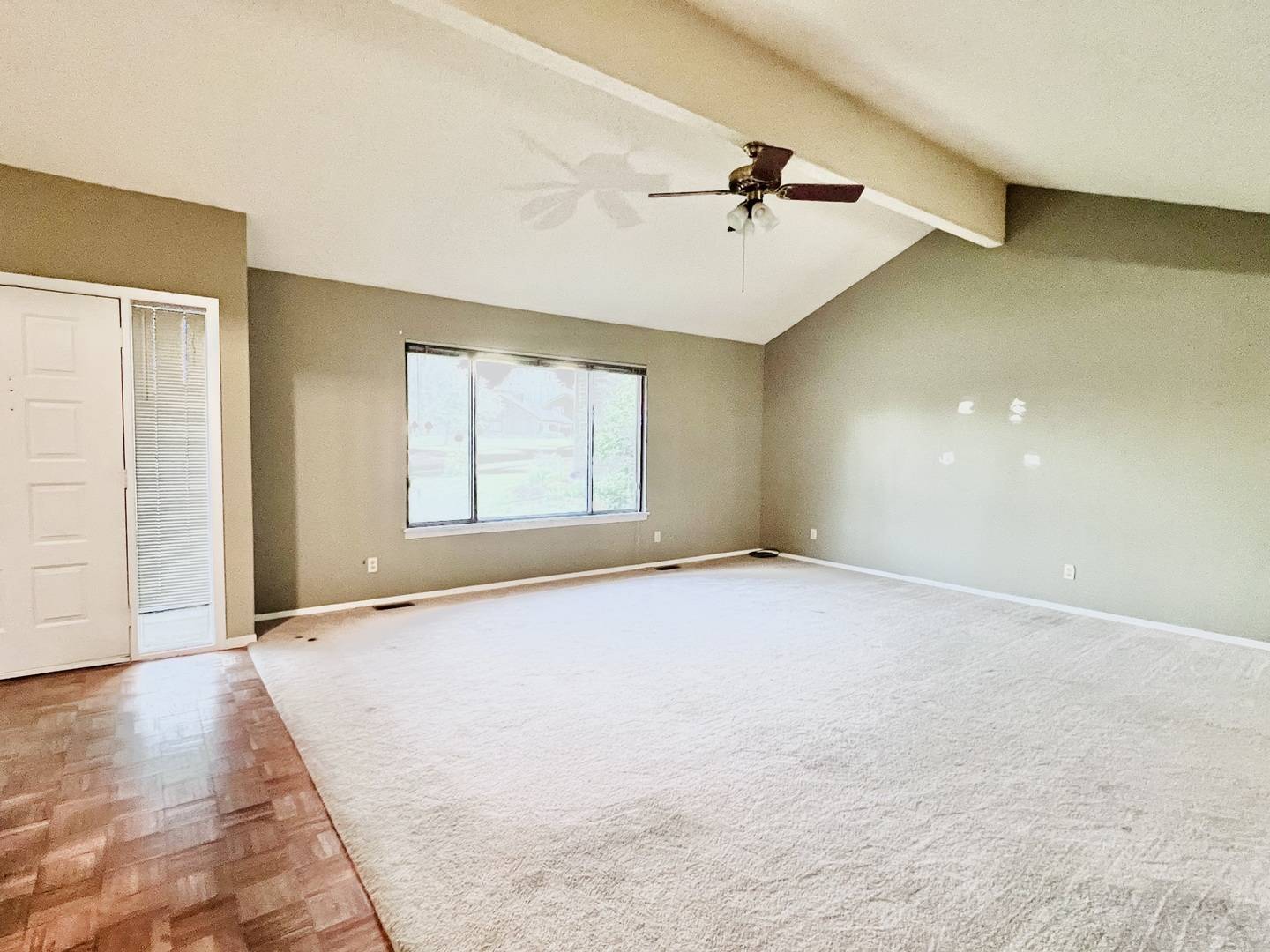 Champaign, IL 61822,2604 Rachel RD