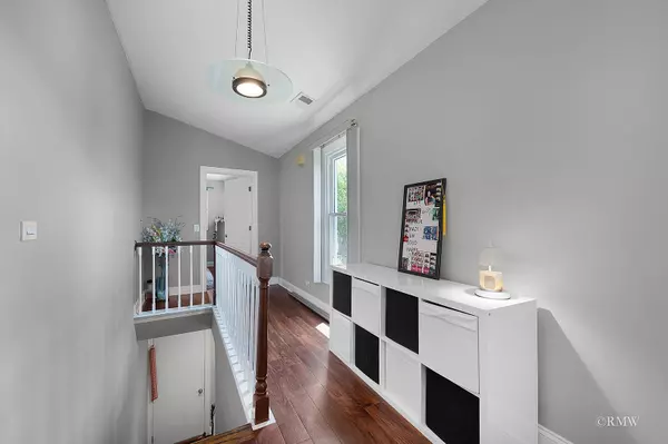 Elk Grove Village, IL 60007,1869 PEBBLE BEACH CIR #A