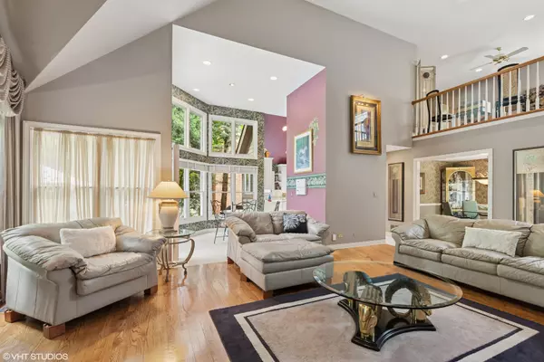 Lake Forest, IL 60045,1806 Princeton CT