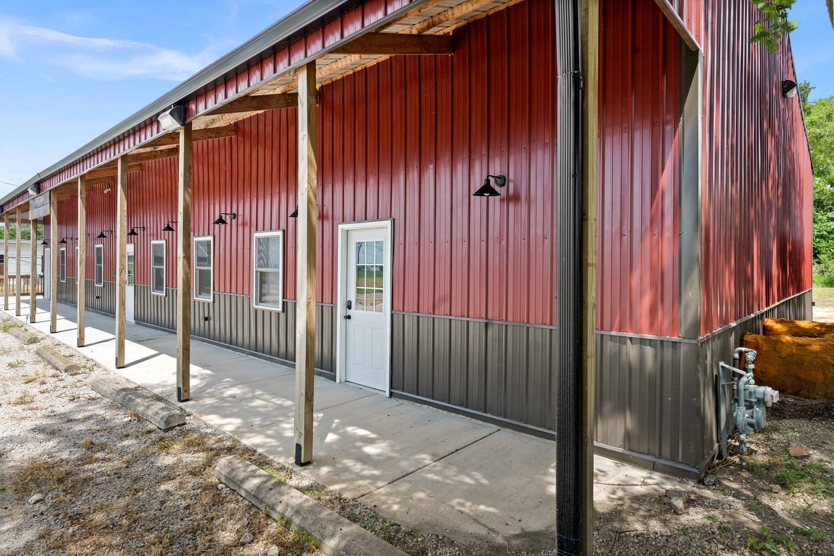 Chenoa, IL 61726,500 N Division ST