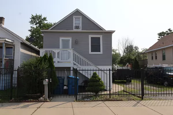 15239 Vincennes RD, Phoenix, IL 60426