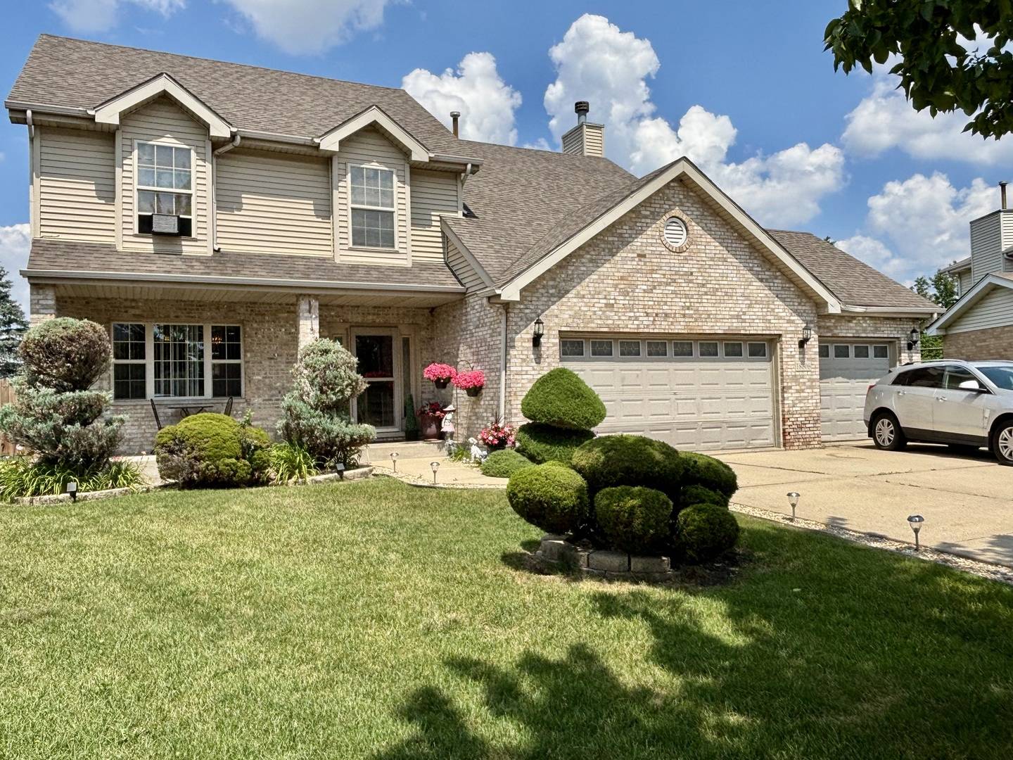 18606 Loras CT, Country Club Hills, IL 60478