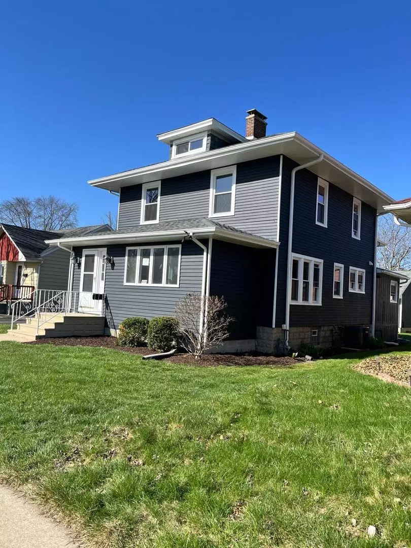 Joliet, IL 60435,407 N William ST