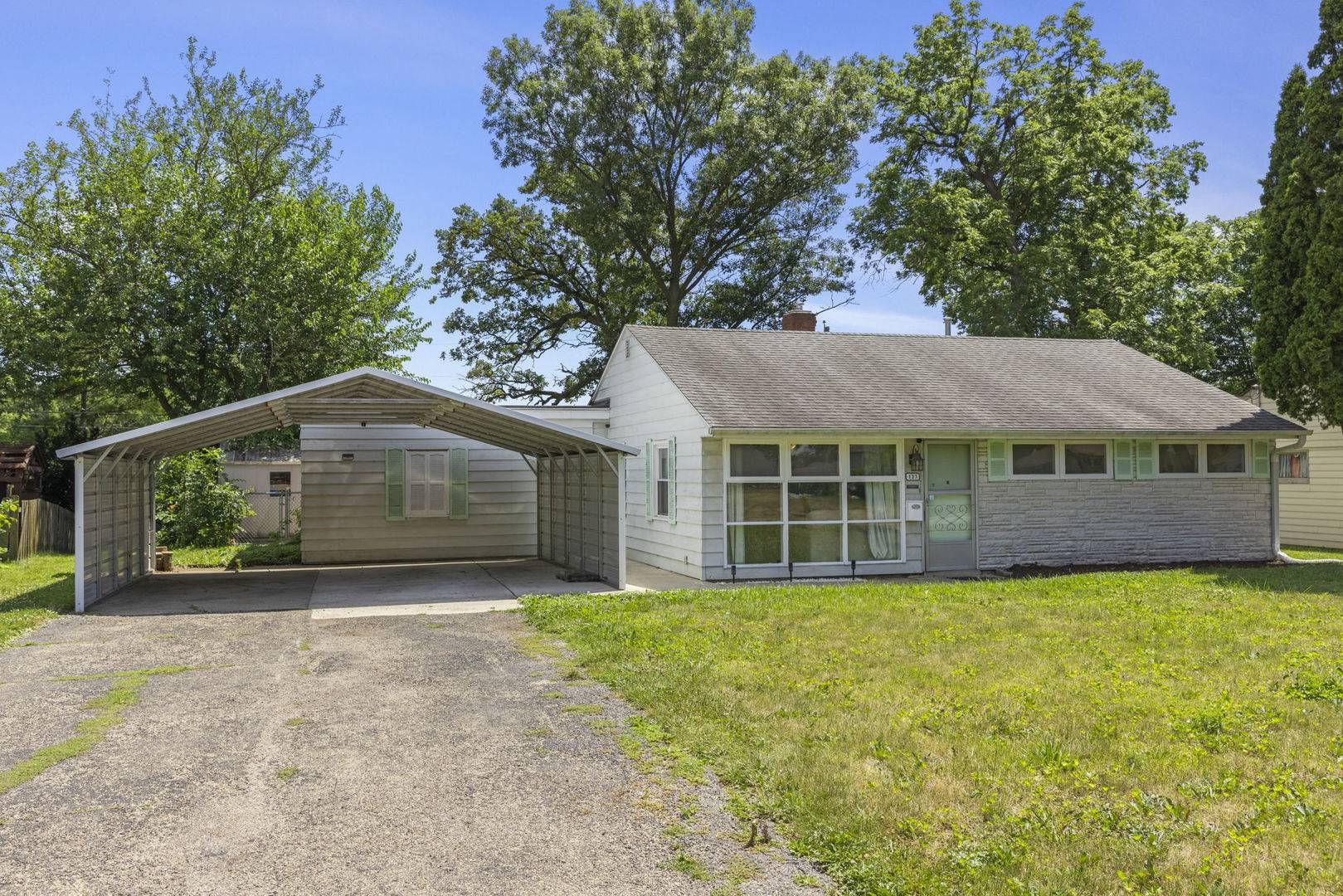 Dekalb, IL 60115,123 Tilton Park DR