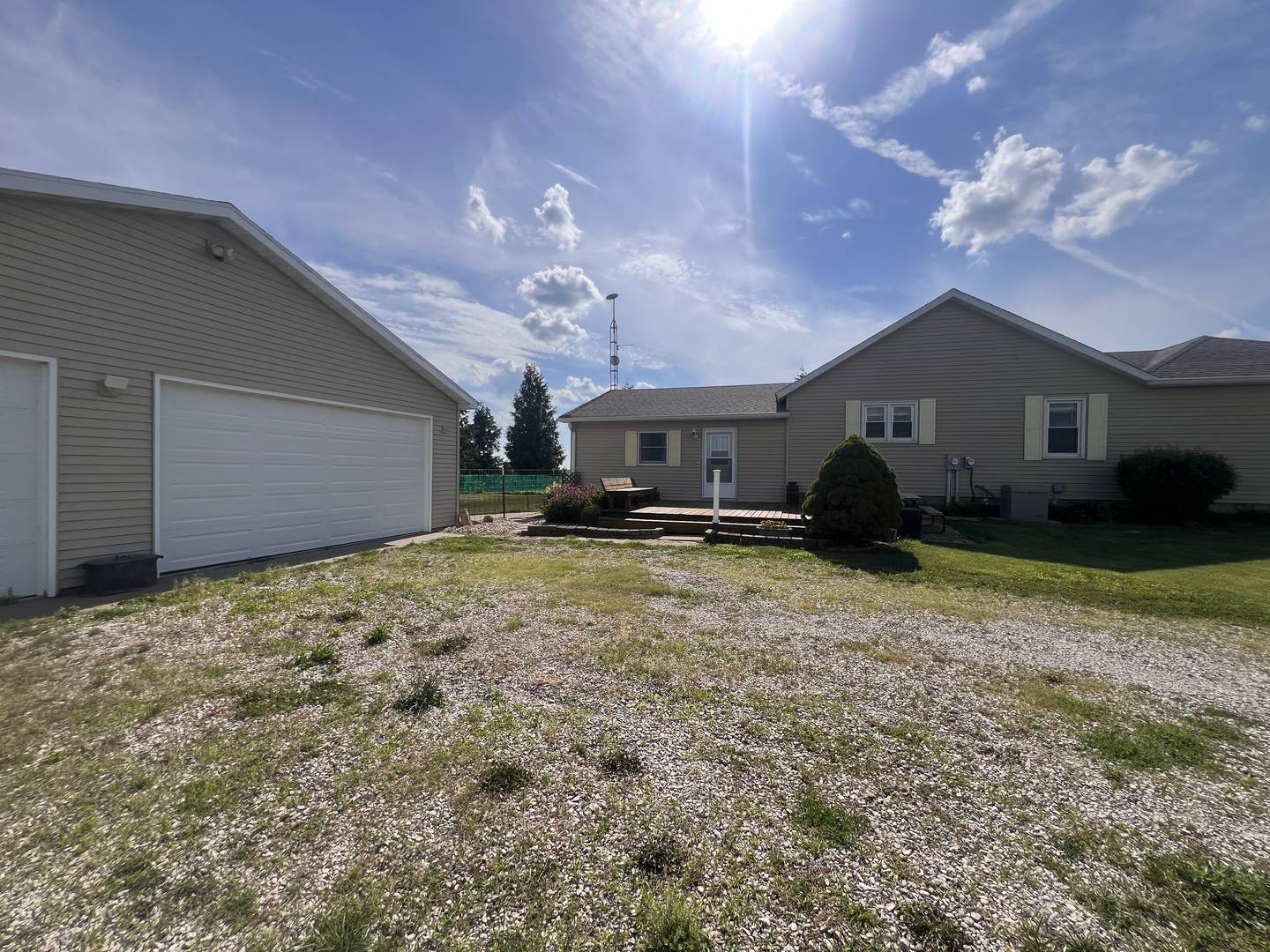 1151 2400th ST, Hartsburg, IL 62643