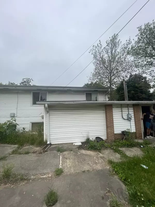 Calumet City, IL 60409,775 Greenbay AVE
