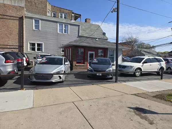 Chicago, IL 60639,2035 N Cicero AVE