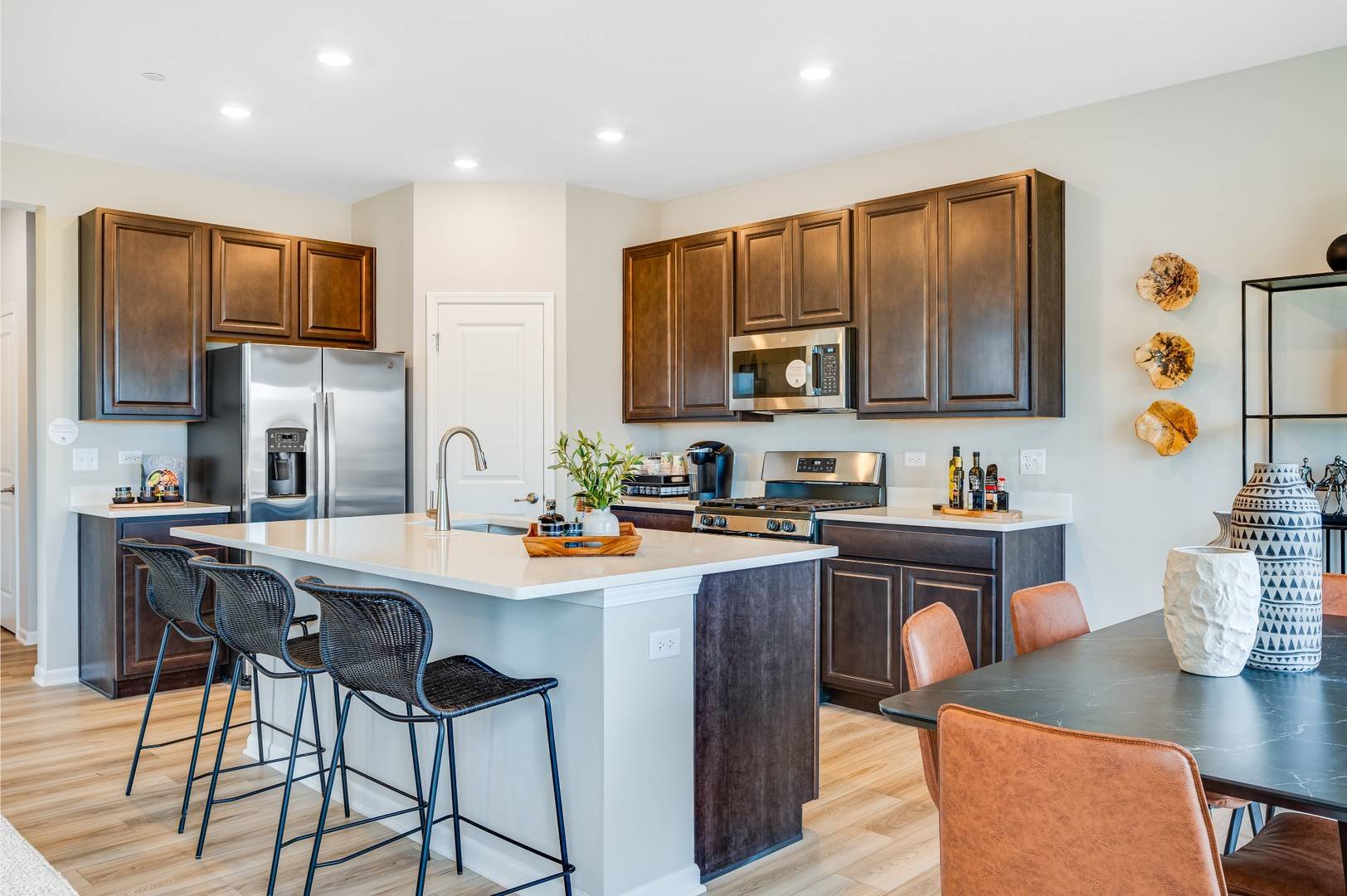 Crystal Lake, IL 60012,642 Cassia CT