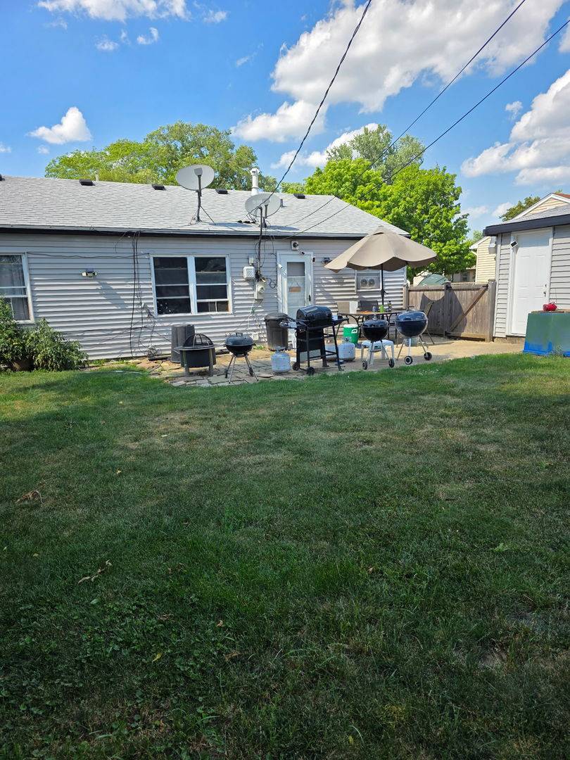 Crest Hill, IL 60403,Address not disclosed