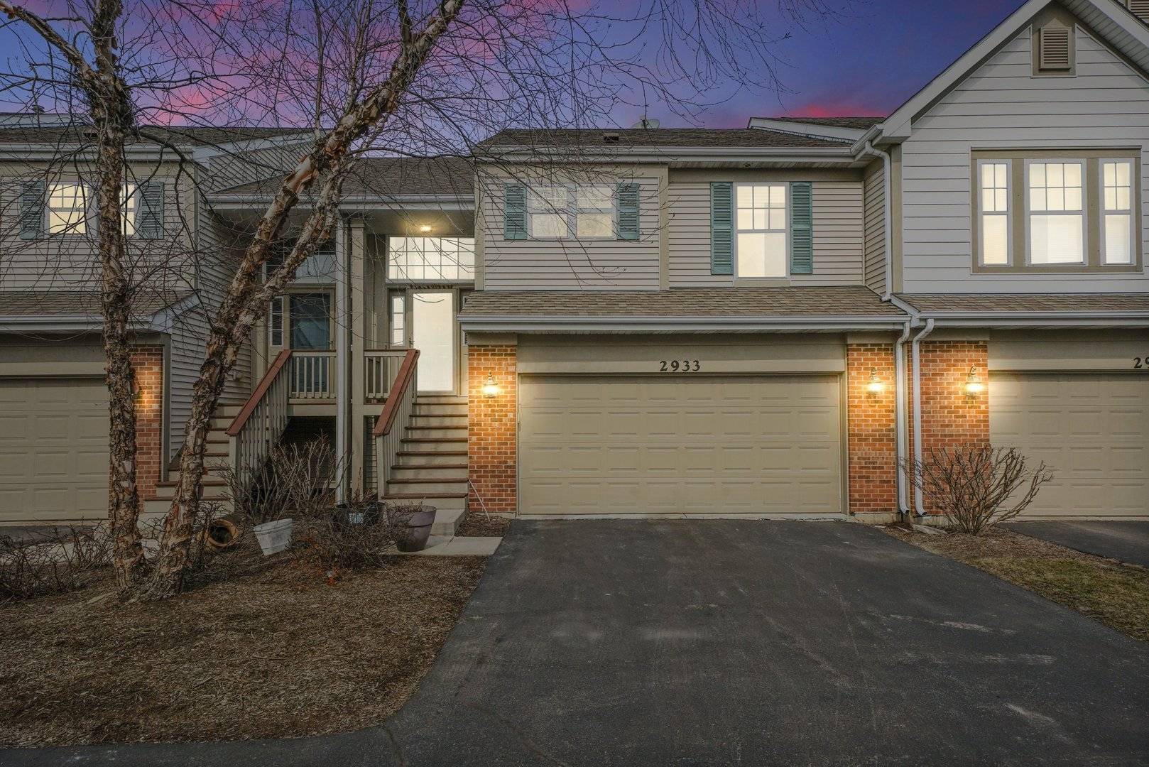 Naperville, IL 60564,2933 Saganashkee LN