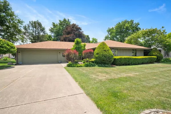 2050 Alschuler DR, Aurora, IL 60506