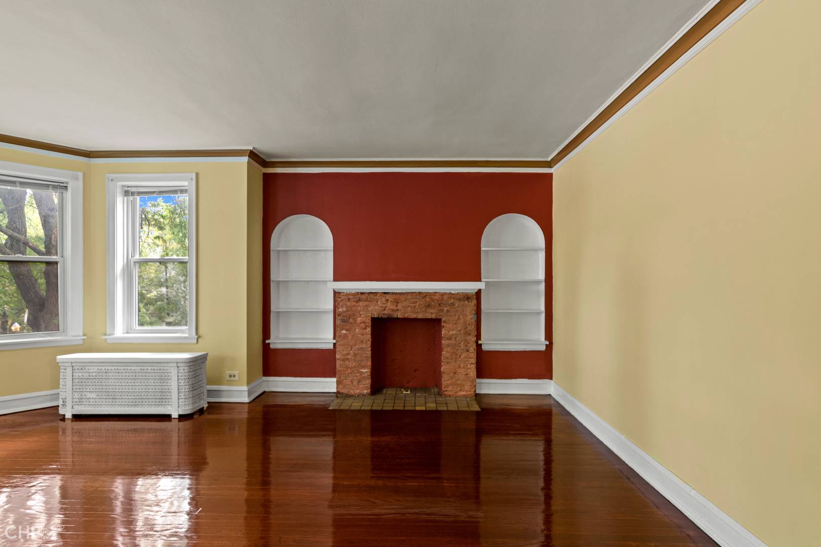 Chicago, IL 60626,6728 N Bosworth AVE #2N