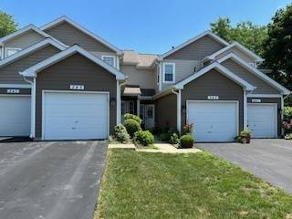 545 Woodcrest DR #545, Mundelein, IL 60060