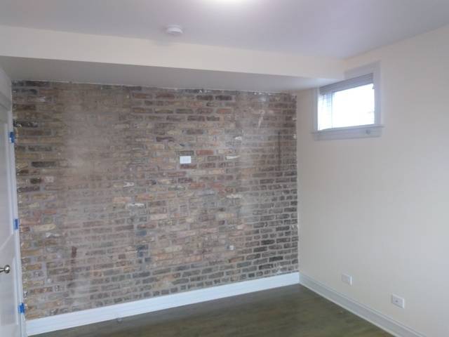 Chicago, IL 60640,1630 W GREGORY ST #2