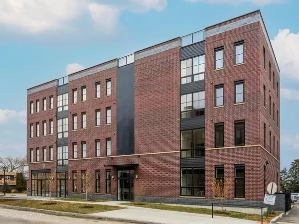 2801 N Thatcher AVE #205, River Grove, IL 60171