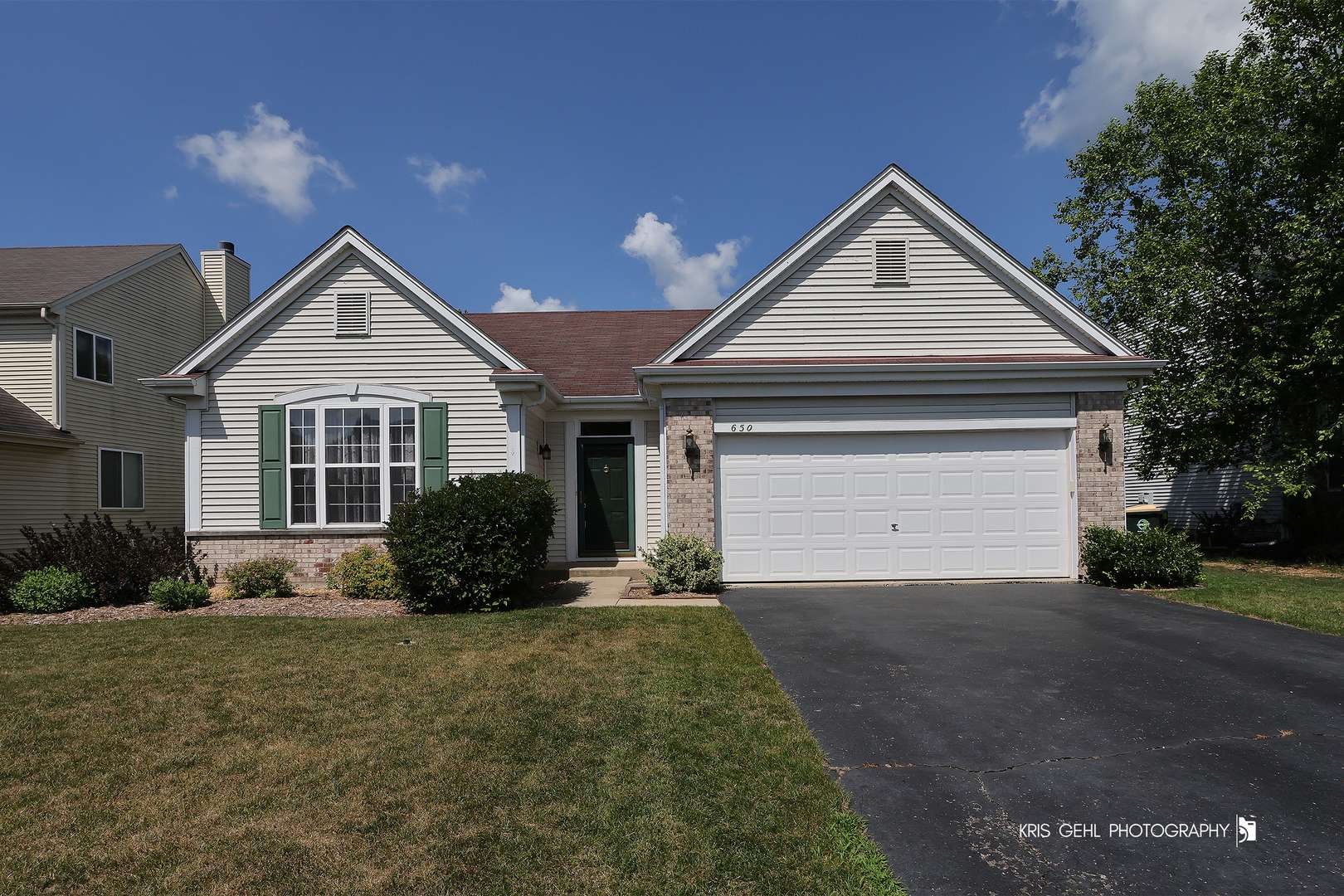 650 Needlegrass Pkwy, Antioch, IL 60002
