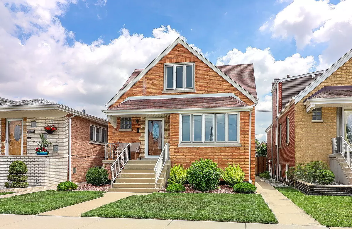 Chicago, IL 60638,5549 S Meade AVE