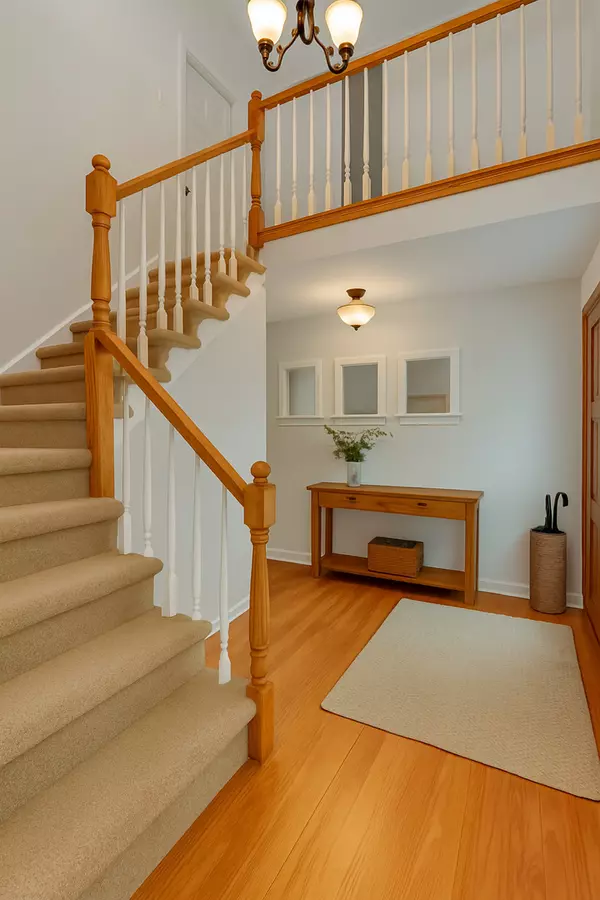 Libertyville, IL 60048,1763 Cass CT