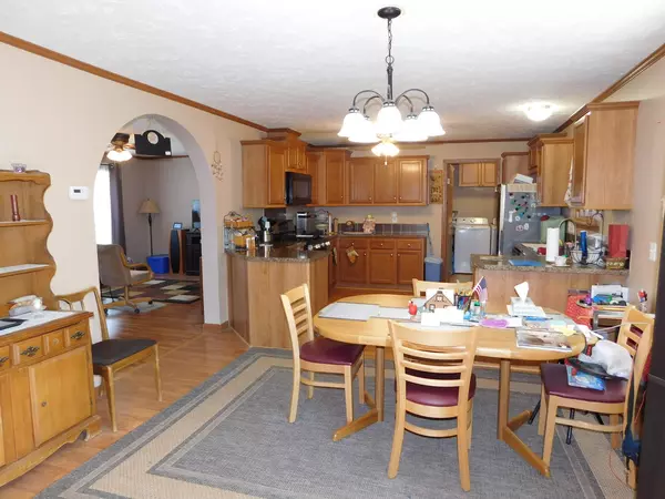Sandwich, IL 60548,13 Hickory LN