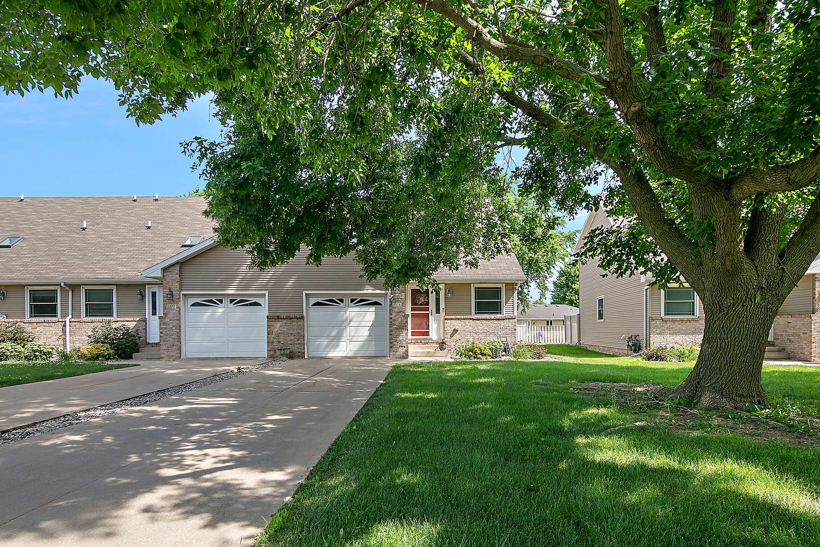 Bourbonnais, IL 60914,1374 Armour RD #0