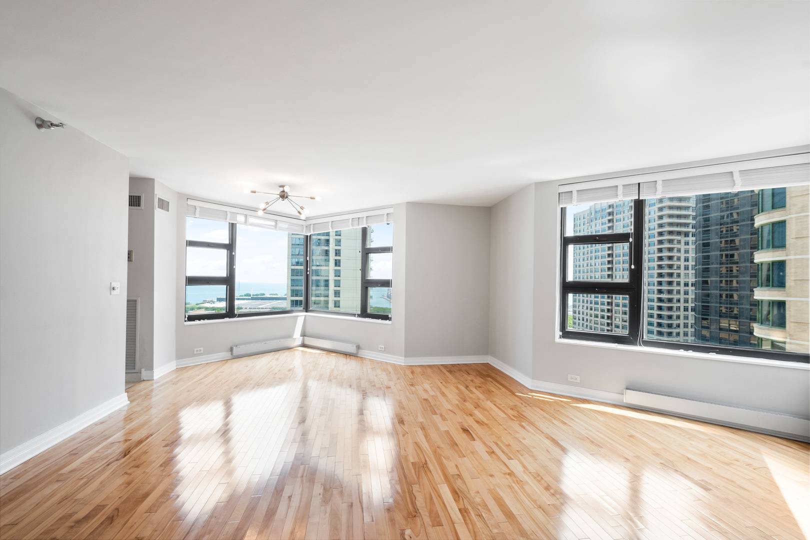 Chicago, IL 60611,401 E ONTARIO ST #2101
