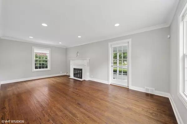 Western Springs, IL 60558,1526 Walnut ST