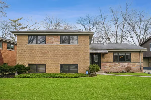 634 Laporte AVE, Wilmette, IL 60091