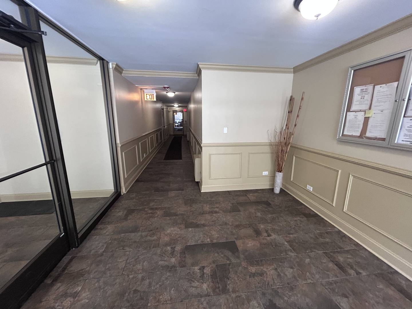Elmwood Park, IL 60707,7300 W North AVE #1L